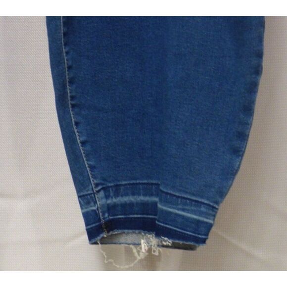 INC International Concepts Plus Size Pull-On Denim Jeggings, Pineapple, Sz 28W - Picture 10 of 11